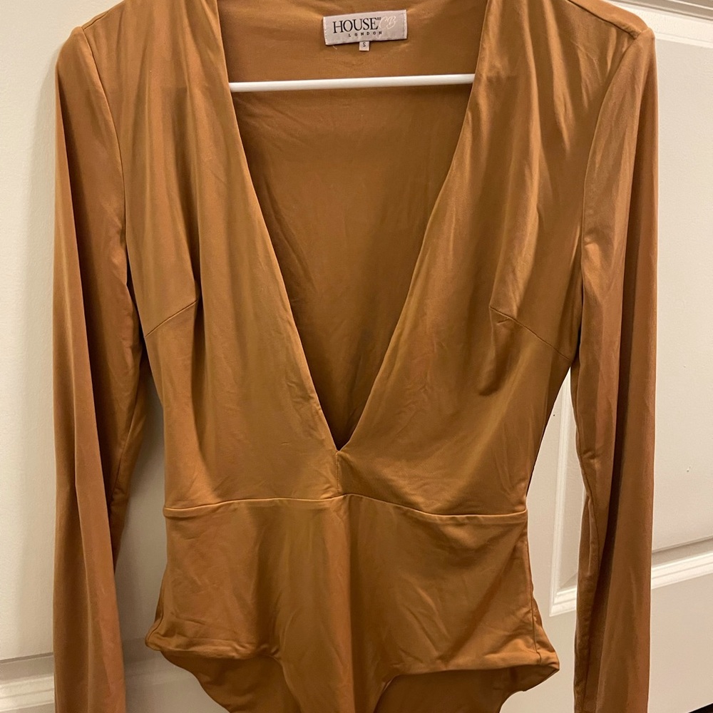 House of cb silky Jersey deep V bodysuit